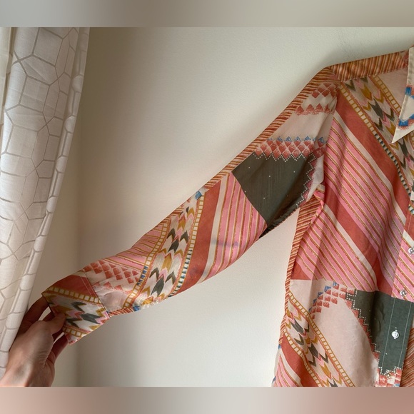 Vintage dagger collar aztec stripe print button down shirt - Picture 8 of 12